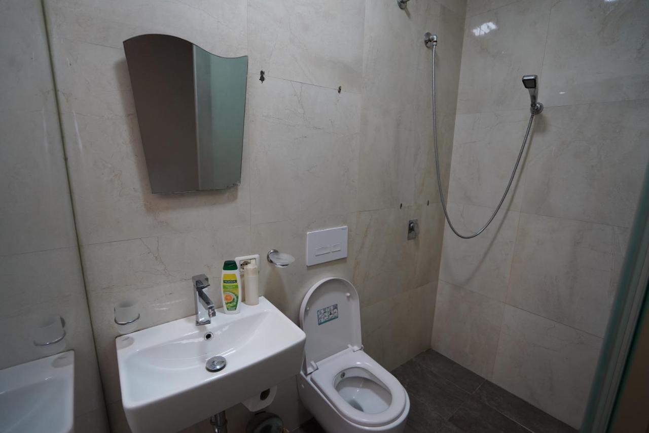 Driti Hotel Tirana Albania Eksteriør billede