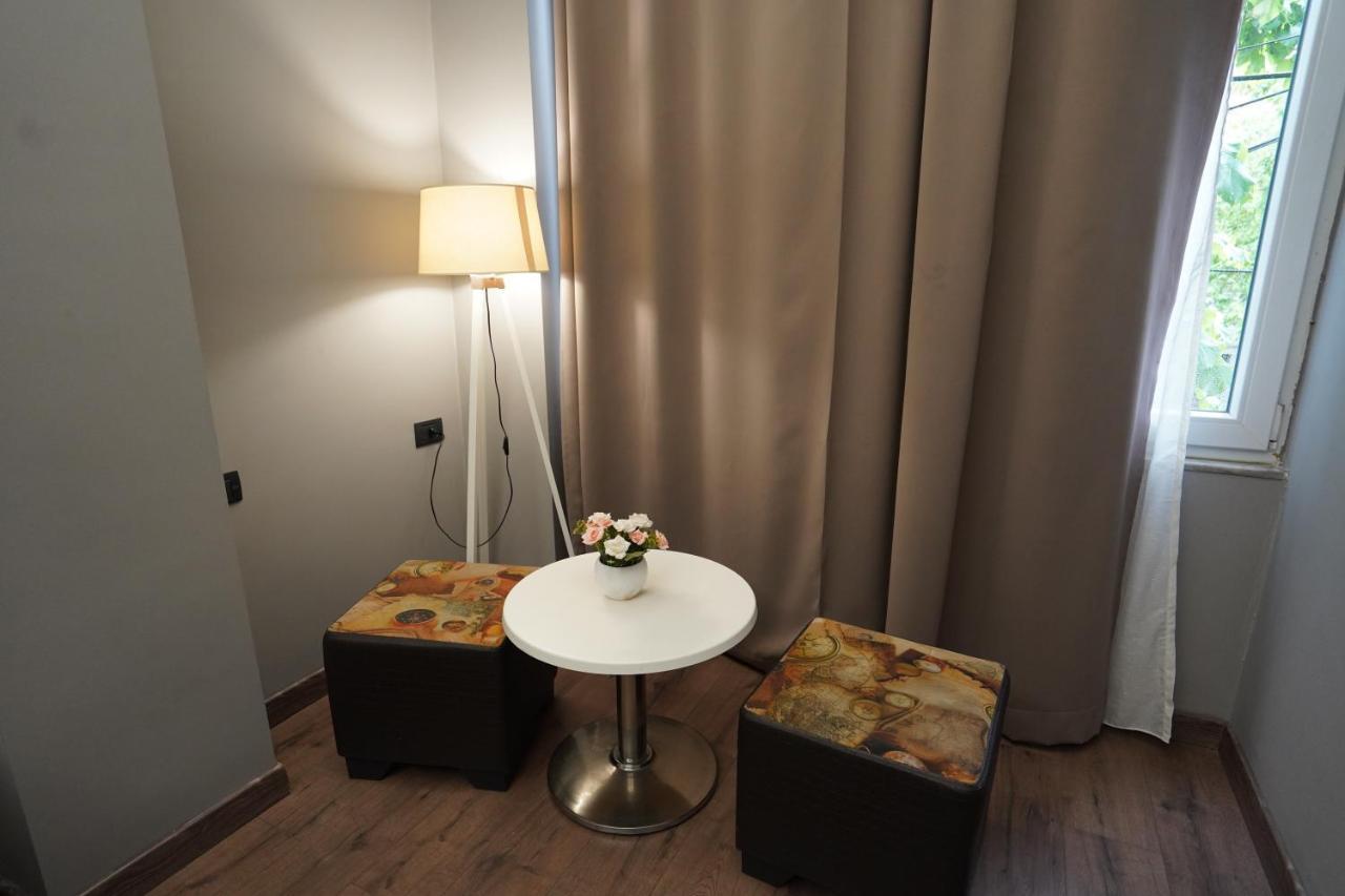 Driti Hotel Tirana Albania Eksteriør billede
