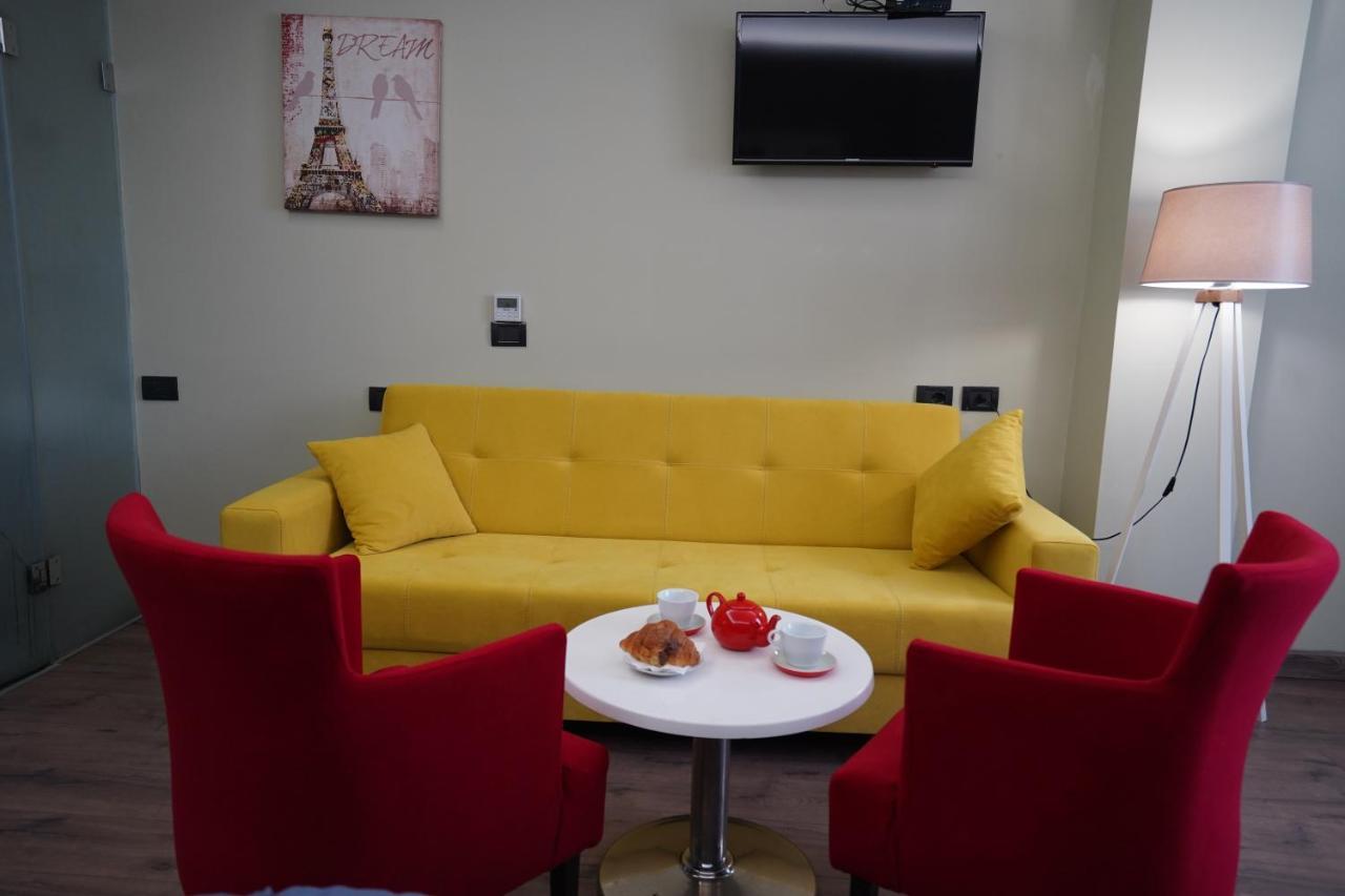 Driti Hotel Tirana Albania Eksteriør billede