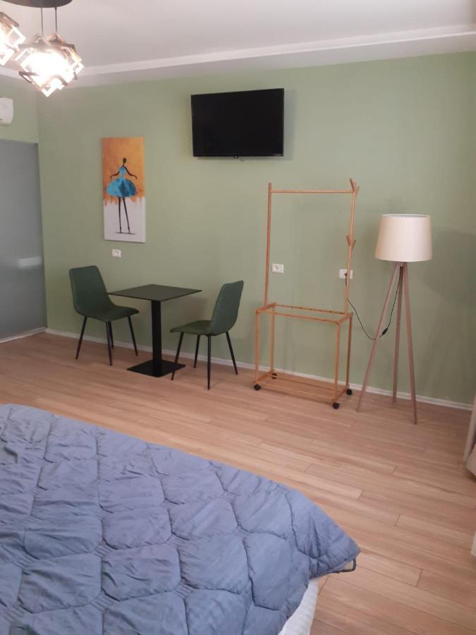 Driti Hotel Tirana Albania Eksteriør billede