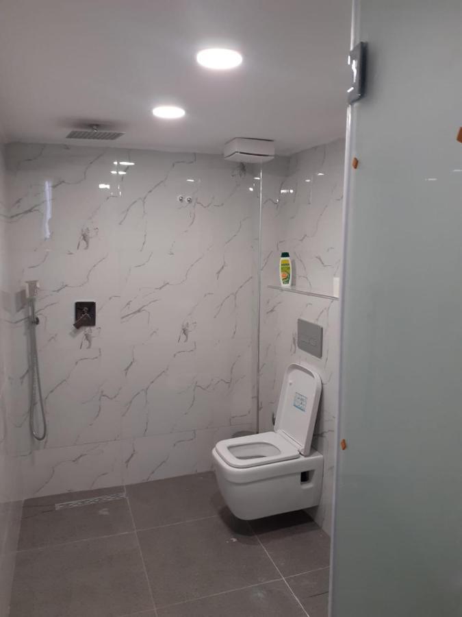 Driti Hotel Tirana Albania Eksteriør billede