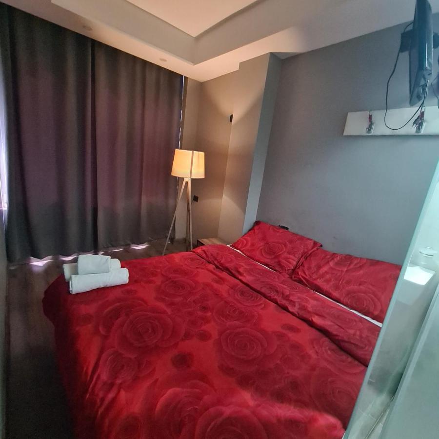 Driti Hotel Tirana Albania Eksteriør billede