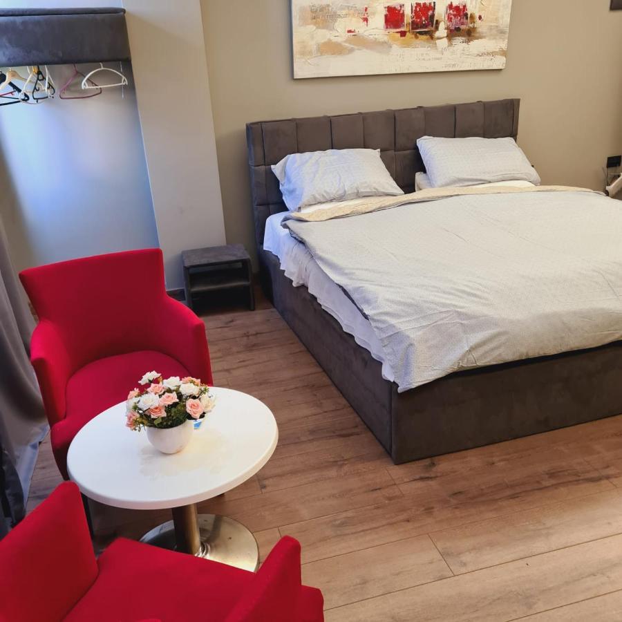 Driti Hotel Tirana Albania Eksteriør billede